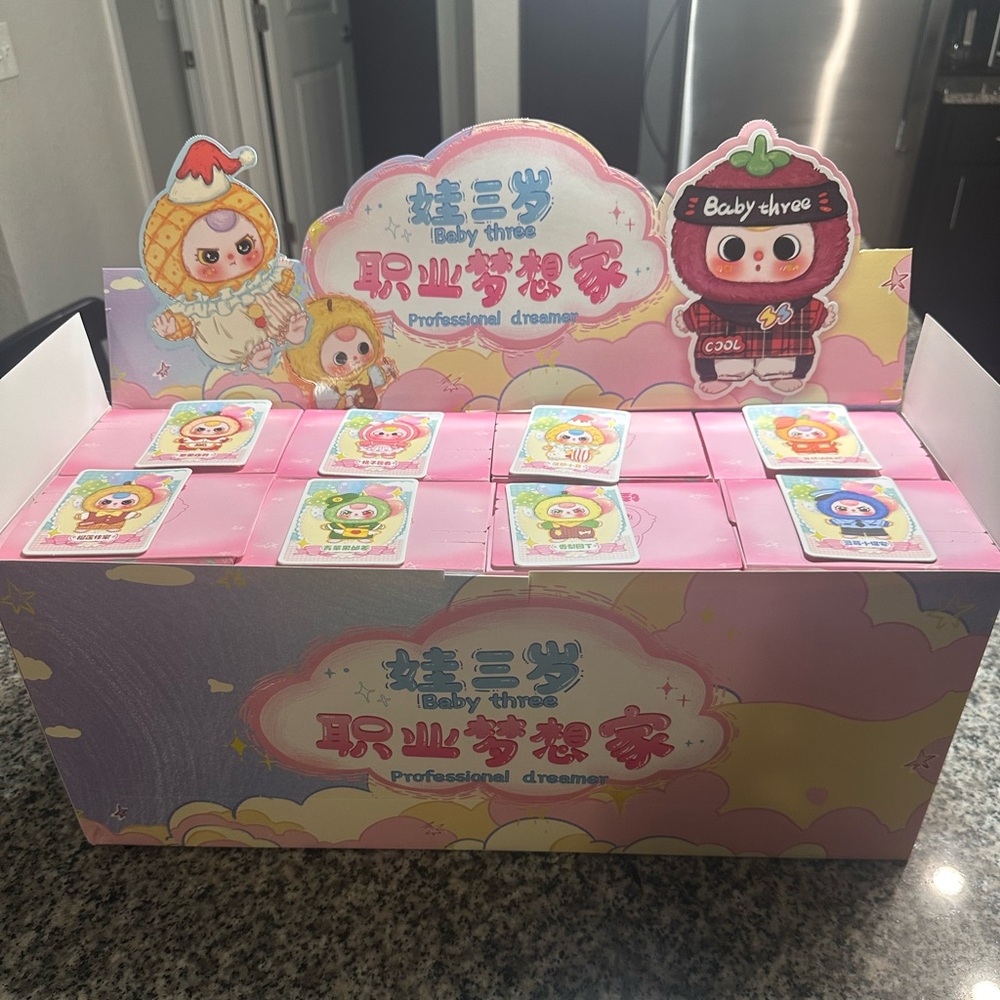 BABY THREE PROFESSIONAL DREAMER - FULL CASE (8)